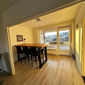 Apartment Lovely 2-bedroom With Balcony, Maastricht